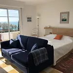 Neptune 5, Floor Studio, Sea View * Menton