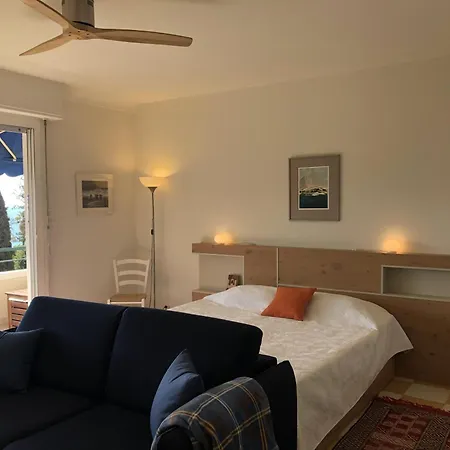 Neptune 5, Floor Studio, Sea View Menton