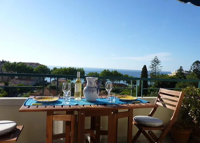 Apartamento Neptune 5, Floor Studio, Sea View Menton